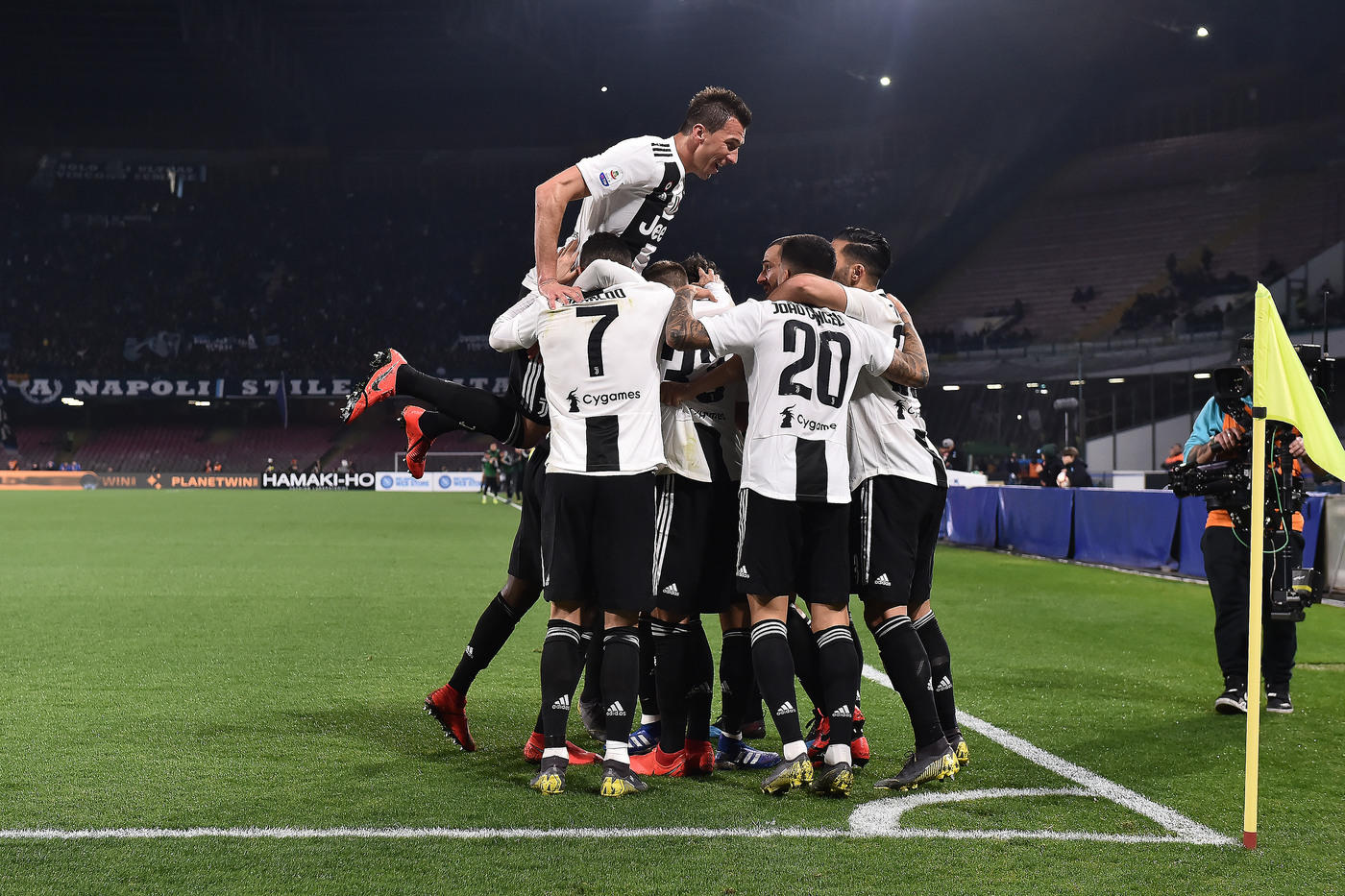 舞台上一展 舞台上一展