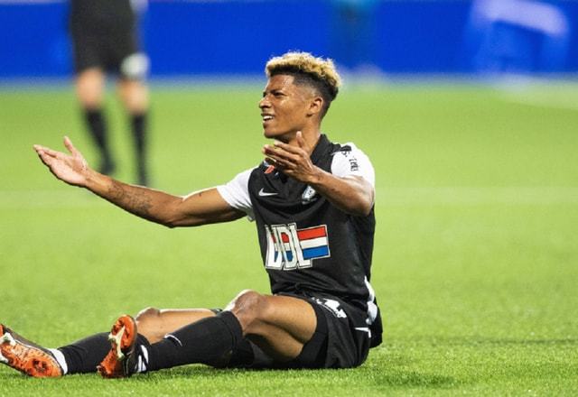 场外的影响 场外的影响