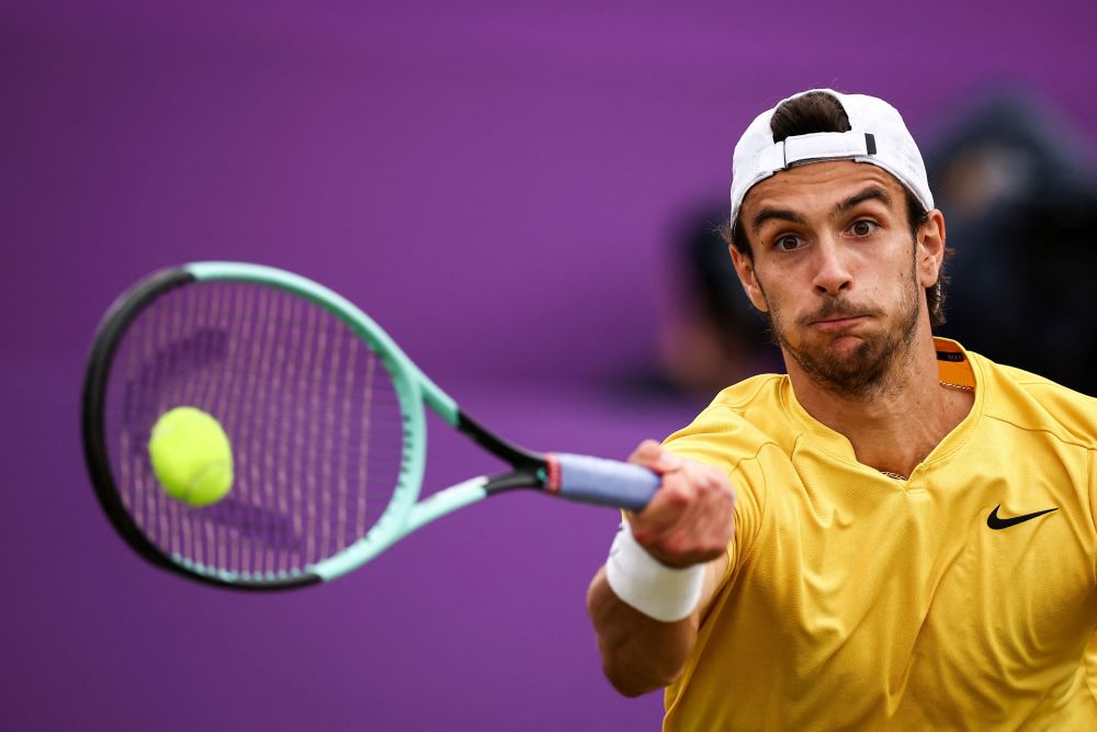 队在战术多 队在战术多