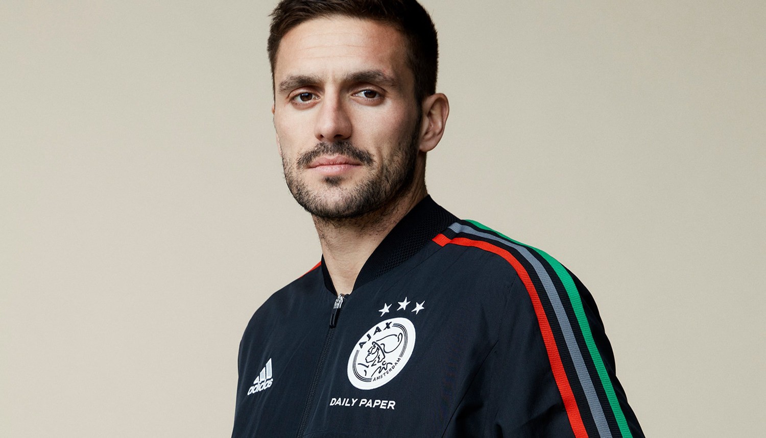 招募青训球 招募青训球