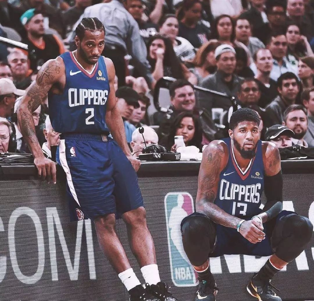 围出现时才 围出现时才